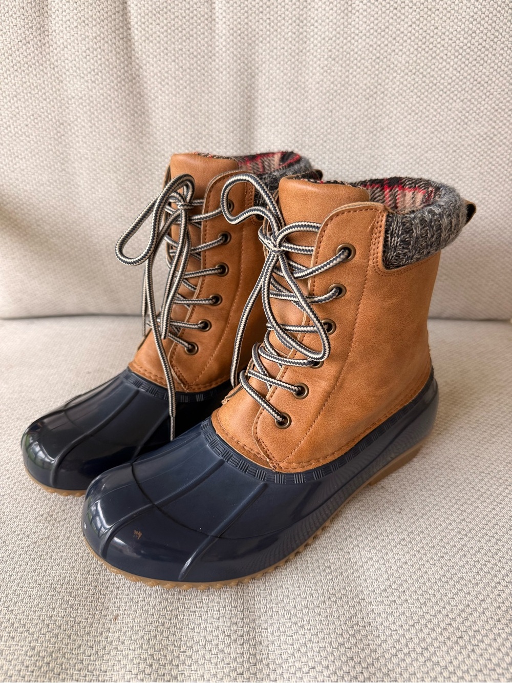JustFab Duck Boots - Brown Women’s Ankle Boots 7